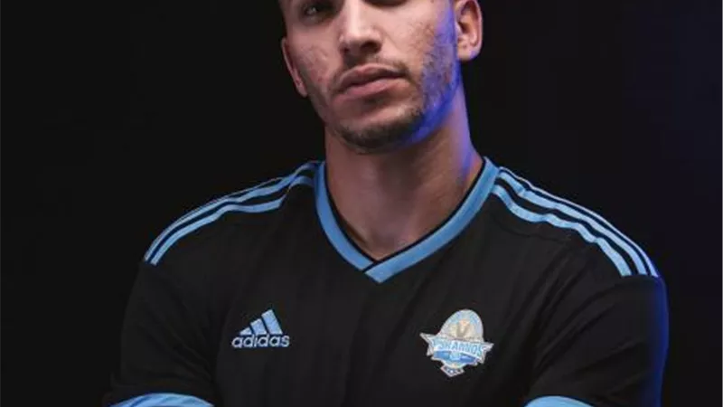 بيراميدز يعلن التعاقد مع محمود وادي حتى ٢٠٢٤