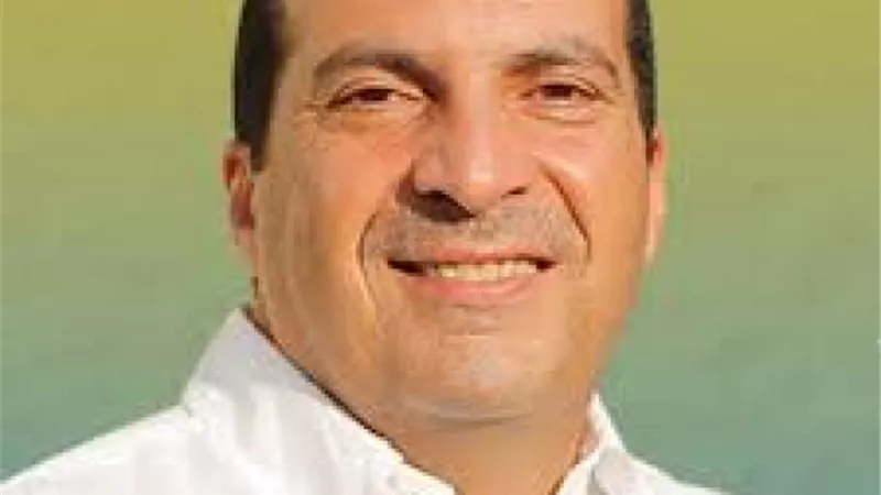 «عمرو خالد» يطرح برنامج عملي للعبادة في رجب