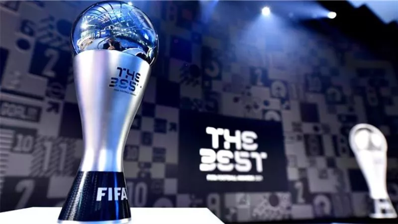 القنوات الناقلة لحفل جوائز  ”The Best” الليلة