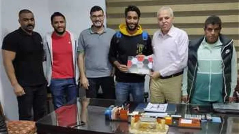 الإنتاج الحربي يتعاقد مع لاعب منتخب السويس