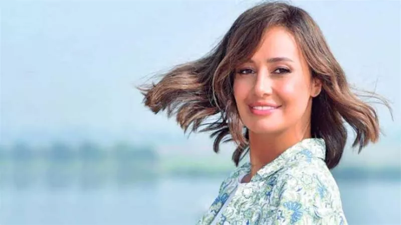 حلا شيحا بإطلالة مختلفة فى أحدث ظهور