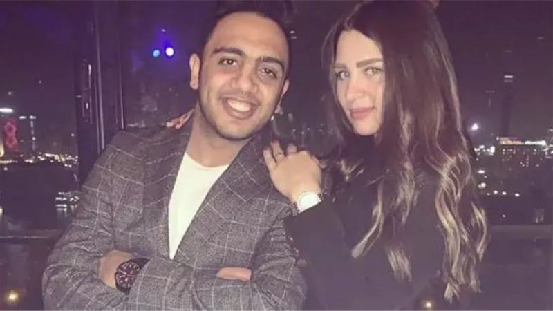 بكلمات مؤثرة..أوس أوس يهنئ زوجته بعيد ميلادها
