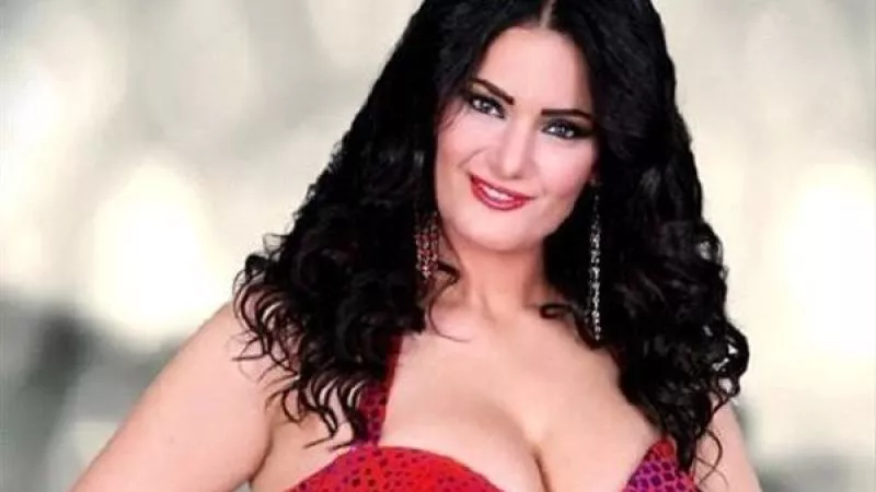 المحكمة قررت تغليظ عقوبتها.. عودة سما المصري للسجن مرة أخرى