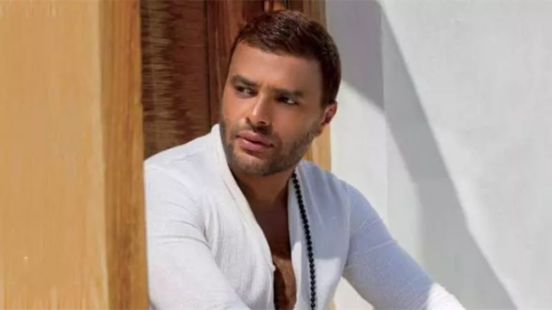 رامى صبرى يستعد لطرح فيديو كليب أغنيته ”بين الحيطان”