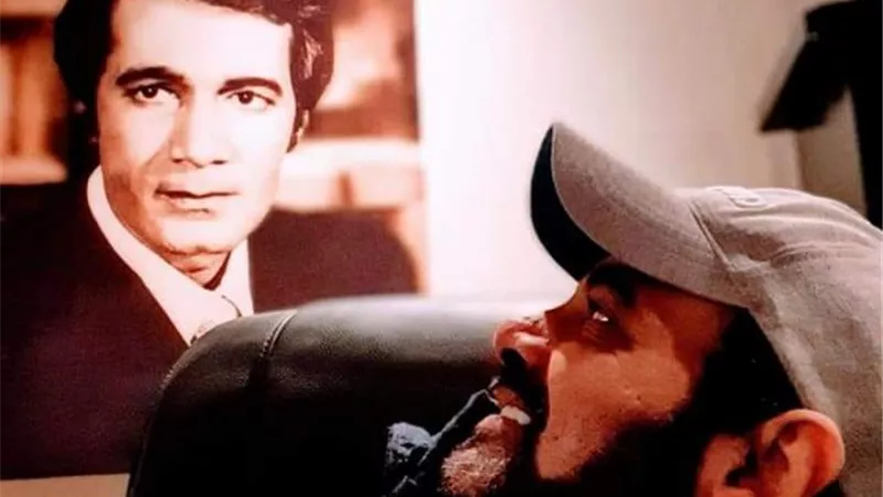 عمرو محمود ياسين لوالده في عيد الأب: أعظم أب في عيوني