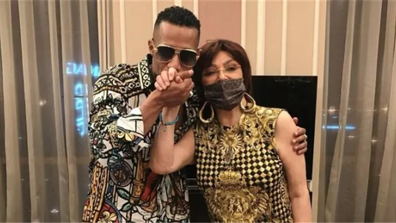 محمد رمضان بصحبة نبيلة عبيد في دبي