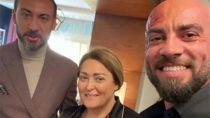 نهال عنبر تصور مشاهدها في فيلم ”فارس” مع المخرج رؤوف عبد العزيز
