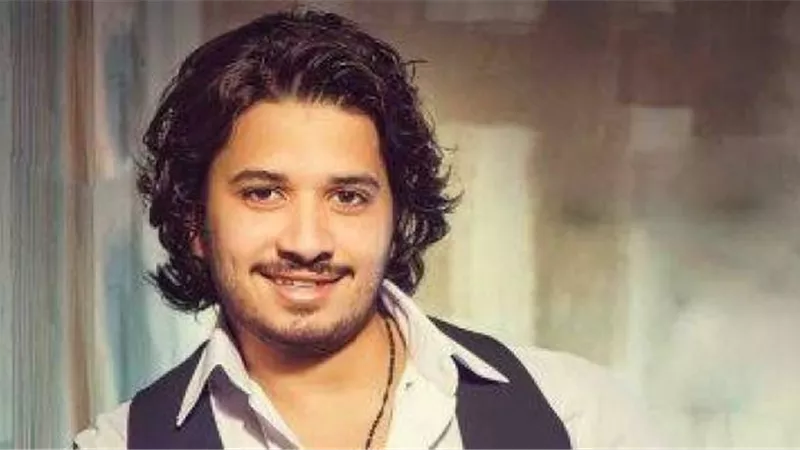مصطفى حجاج يطرح أغنية ”والله ما ينفع”