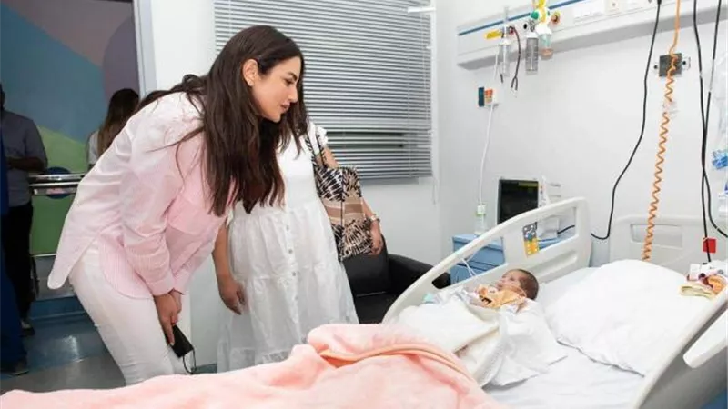 درة بعد زيارتها لمركز مجدي يعقوب في أسوان: ”فخورة بزيارة صرح طبي عالمي على أرض مصرية”