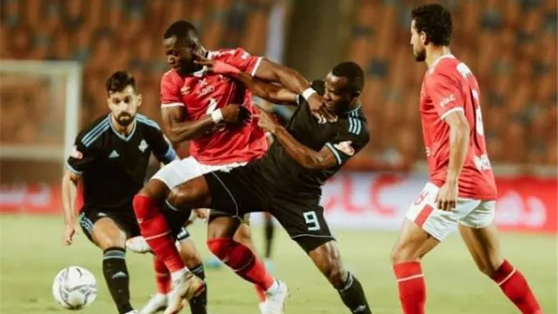 الأهلى المُنتشي بالتأهل الأفريقي يستضيف بيراميدز فى الدورى اليوم