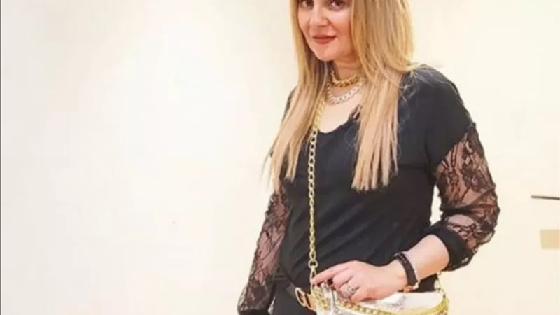 رانيا محمود ياسين تحتفل بمليون متابع على ”فيس بوك” وهذه رسالتها لجمهورها