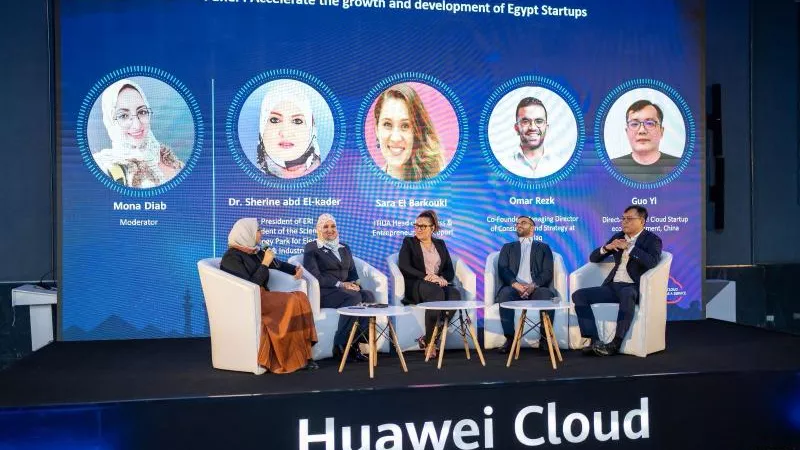 معهد بحوث الإلكترونيات يُشارك في ورشة عمل «قمة هواوي لتحفيز الشركات الناشئة»