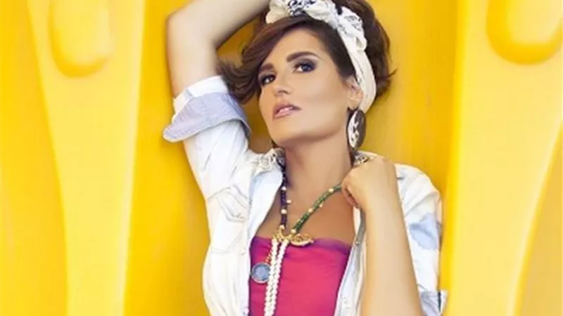 بإطلالة كاجوال.. هنا شيحة تخطف الانظار في أحدث ظهور لها