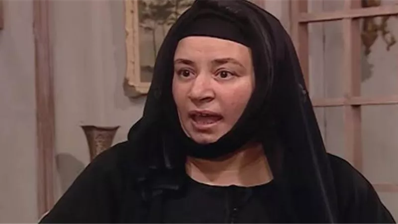 عبلة كامل تخرج عن صمتها وترد :أنا بصحة جيدة وأنتظر دور مناسب أقدمه