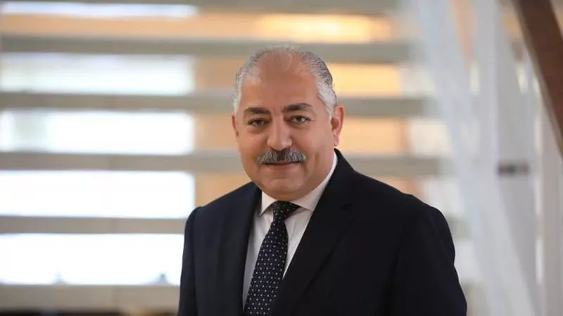 لقطات من حياة الراحل العامري فاروق