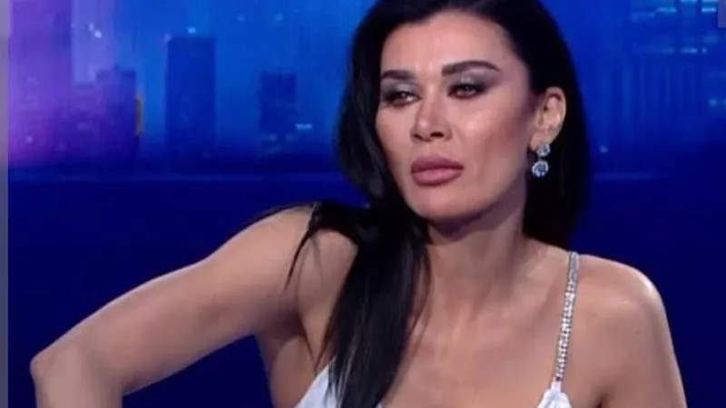 حديث السوشيال ميديا.. تصريحات جريئة للفنانة نادين الراسى