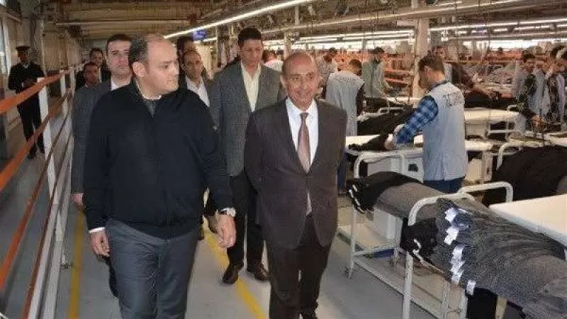 وزير التجارة يتابع خطة النهوض بالصادرات المصرية في أوروبا وإفريقيا