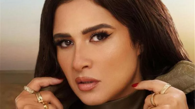 «احلويتى بعد الطلاق».. ياسمين عبد العزيز بإطلالة ساحرة فى أحدث ظهور