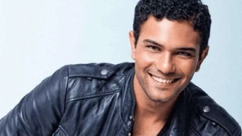 هاني خليفة وآسر ياسين حبايب في ساعة العصاري