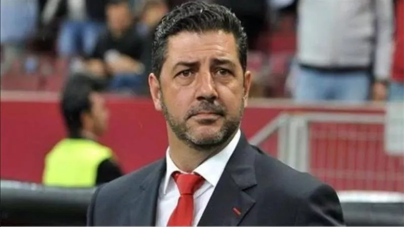 اجتماع طارئ في اتحاد الكرة لبحث مصير فيتوريا بعد الخروج من أمم أفريقيا