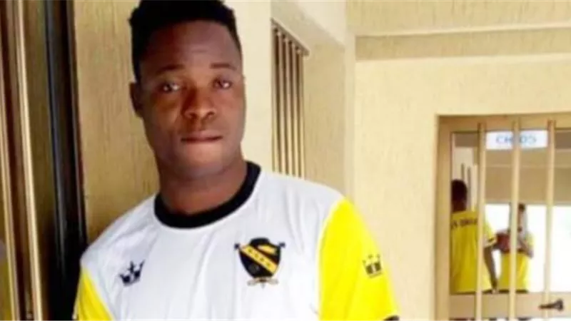 مأساة.. وفاة لاعب من توجو في أرض الملعب