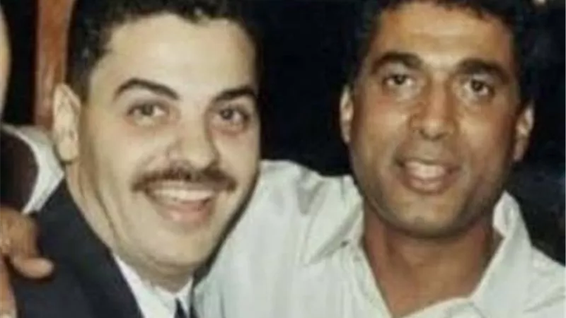 طارق العريان يحيي ذكرى ميلاد أحمد زكي بصور نادرة: الأسطورة