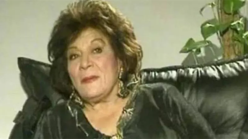 عايدة عبد العزيز.. ظلمتها ملامحها فأصبحت شريرة.. عانت من الزهايمر وخلافها مع معالى زايد
