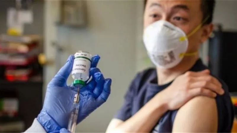 اللقاح الصيني ضد كورونا.. مليون دبلوماسي وطالب ”تطعموا” به ولم يصابوا بالمرض