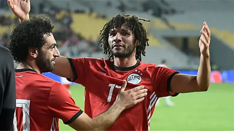 صلاح والنني يطيران إلى لندن غدا