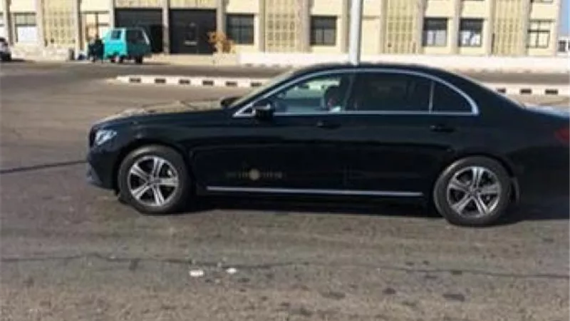 محمد صلاح في مطار الغردقة الدولي..إعرف السبب