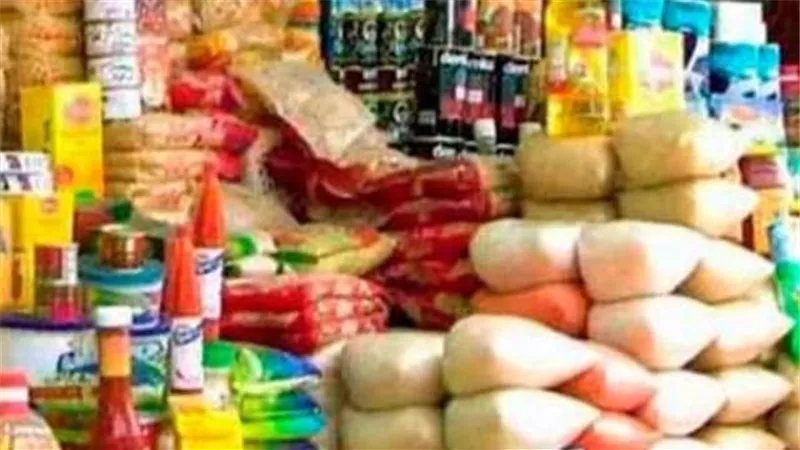 الحكومة تكشف حقيقة زيادة أسعار السلع الأساسية في المجمعات تحسباً لموجة كورونا
