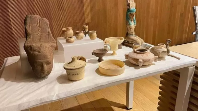 «الحكومة» تكشف حقيقة الفيديو المتداول حول تضرر التماثيل الأثرية بسقارة