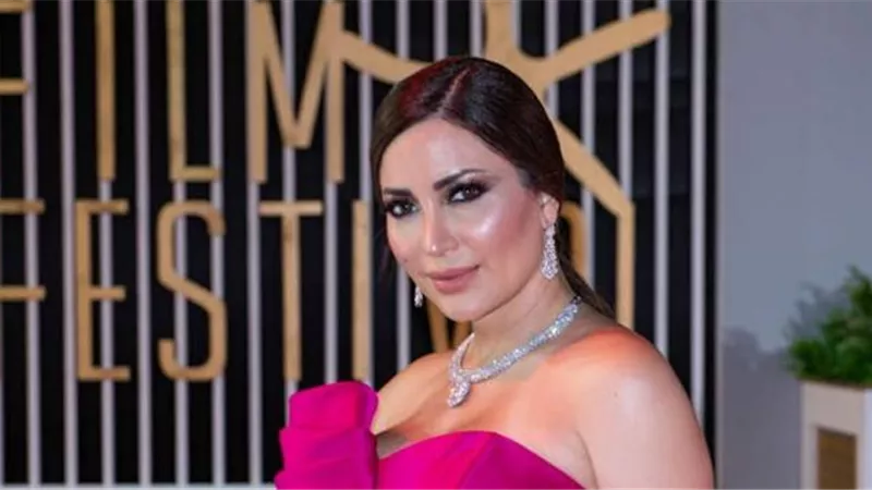 نسرين طافش عن مواصفات فتى أحلامها :مش عايزاه يضحكني المهم الحنيه