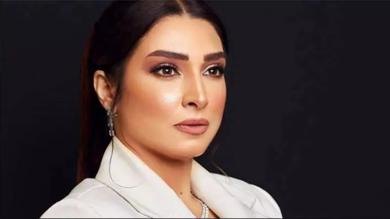 تعرف على أشقاء روجينا في مسلسل ”سر إلهي”