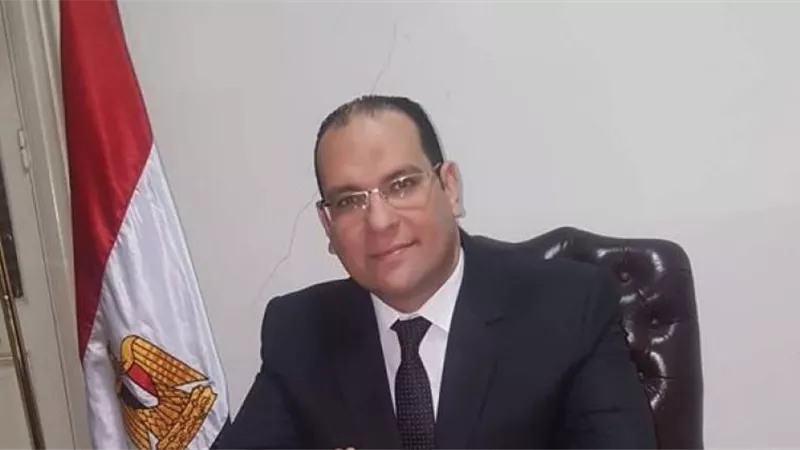 إدريس : نرفض منح المعلم شهادة فقر .. ولدينا مرشحين لتولي حقيبة التربية والتعليم