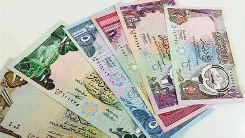 سعر الدينار الكويتي في تعاملات اليوم الأحد 11-2-2024