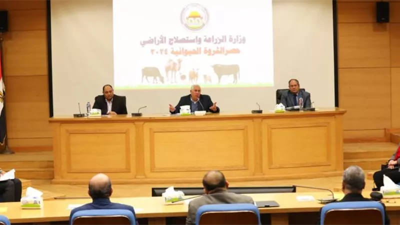 أبرزها حصر الثروة الحيوانية.. « القصير » يصدر إجراءات عاجلة للنهوض بالقطاع الزراعي
