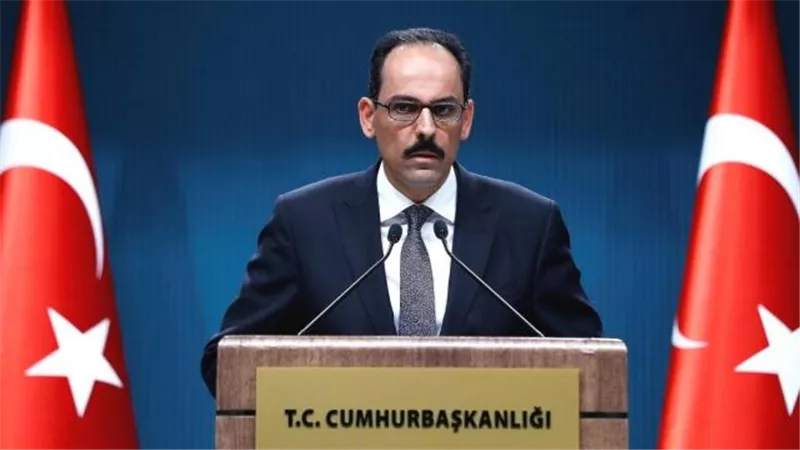 يرعي الإرهاب.. متحدث أردوغان يوجه اتهامات لبايدن