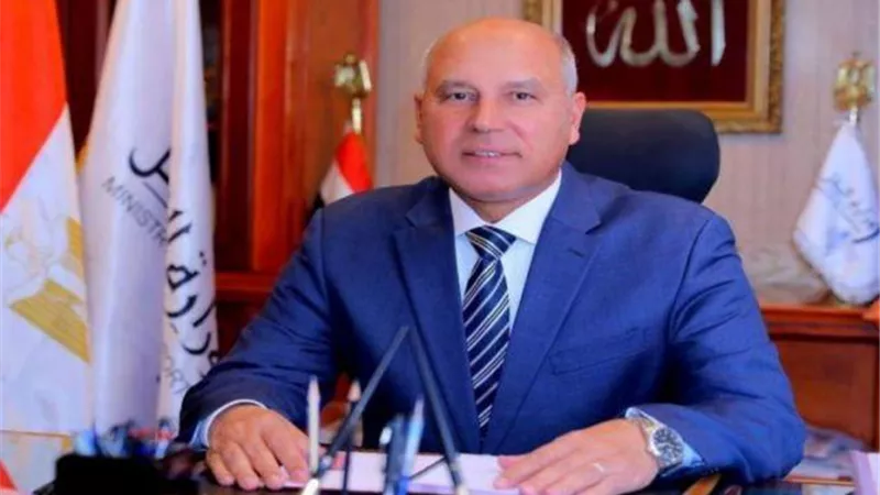كامل الوزير يشهد توقيع اتفاقية قرض مقدم من الوكالة الفرنسية بـ50 مليون يورو