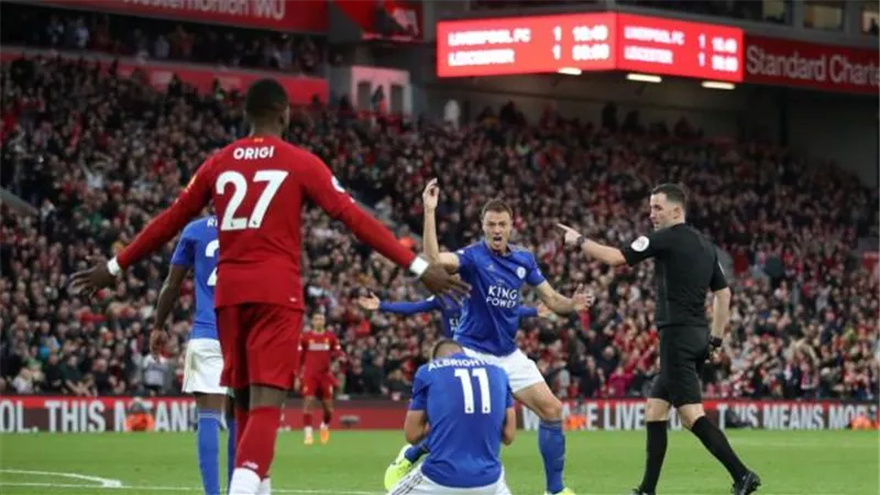 30 دقيقة.. ليفربول يتقدم على ليستر سيتي بهدف