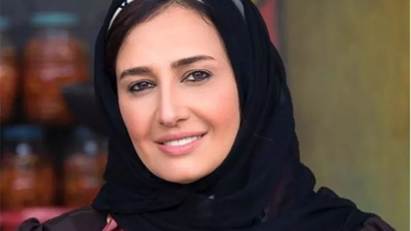 حلا شيحة ترتدي الحجاب وتقرأ القرآن بعد جدل زواجها من معز مسعود