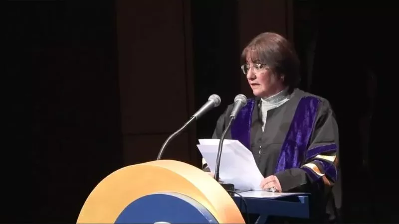 رئيس جامعة إسلسكا: الجامعات مسئولة عن مساعدة الطلاب على التكيف مع وظائف المستقبل