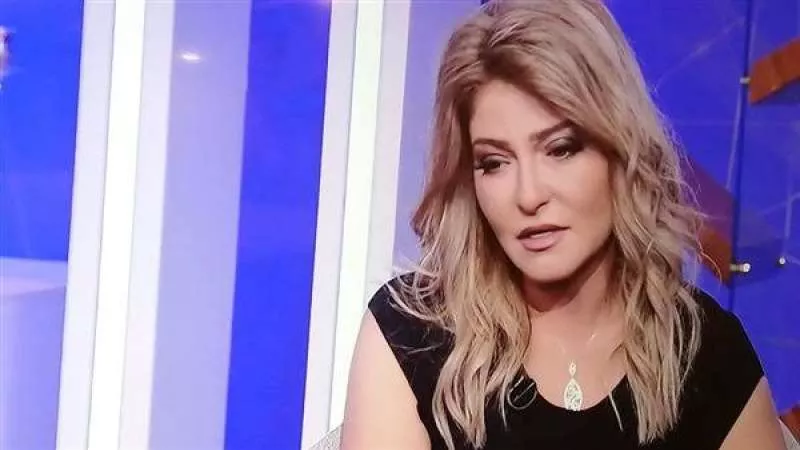 علا غانم تحسم الجدل حول تركها لمصر