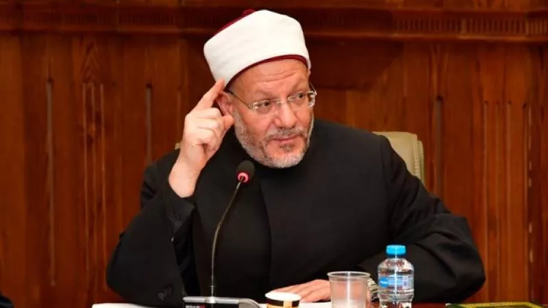 فضيلة المفتي يكشف ألاعيب «المستريح» للنصب على أصحاب الفلوس