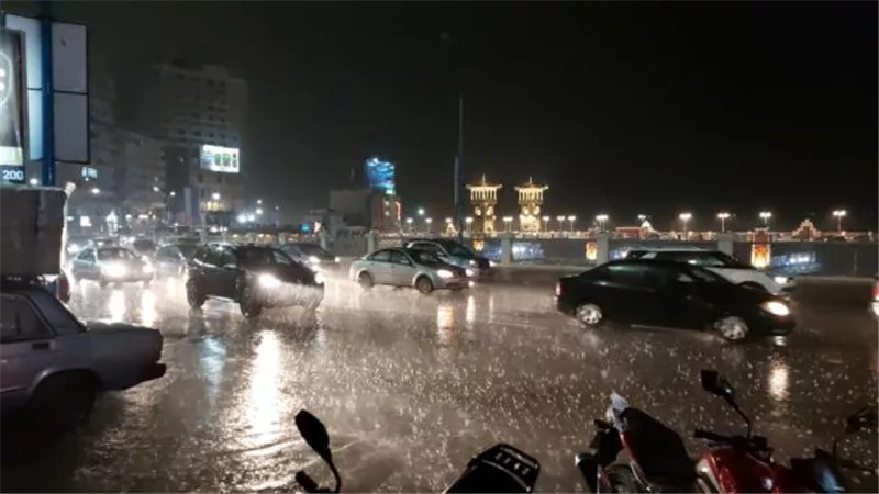 هطول أمطار غزيرة على محافظة الإسكندرية