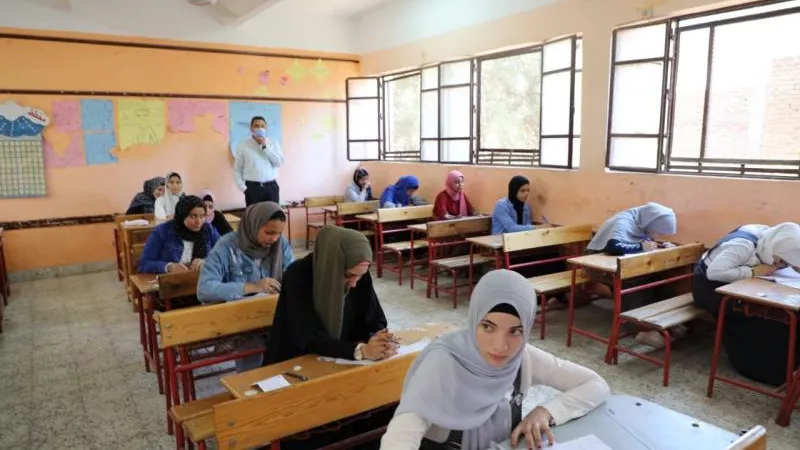 قرار هام من وزارة التعليم بشأن رسوم امتحانات الدبلومات الفنية 2024