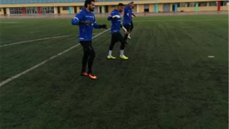 المقاولون يؤدي المران الأول في جيبوتي