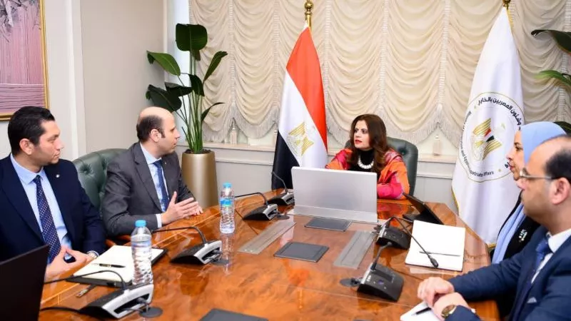 « الهجرة » تطلق منصة تسوق إلكترونية متطورة للمصريين بالخارج.. اعرف التفاصيل
