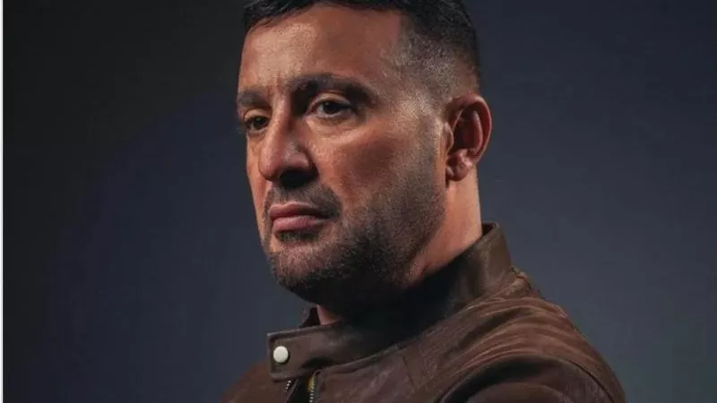 بالصور.. أحمد السقا ينشر بوسترات فردية لـ مسلسل العتاولة