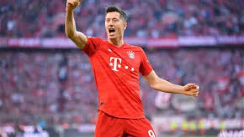 ليفاندوفسكي يقود تشكيل البايرن في مواجهة سالزبورج بدوري الأبطال